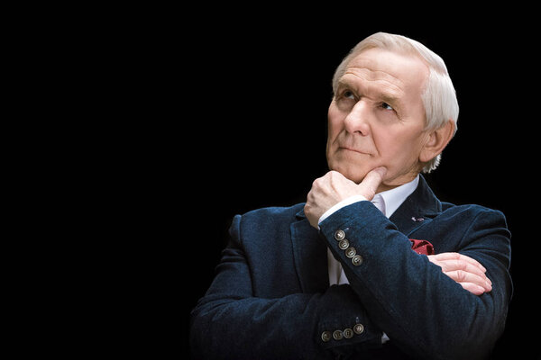 Старший в пиджаке
