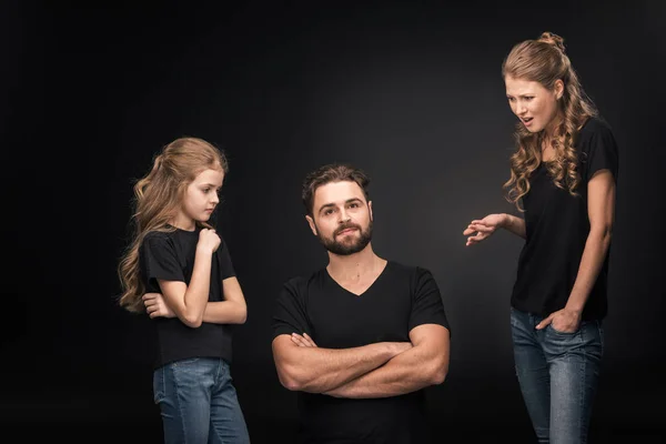 Brigas familiares e gestos — Fotografia de Stock