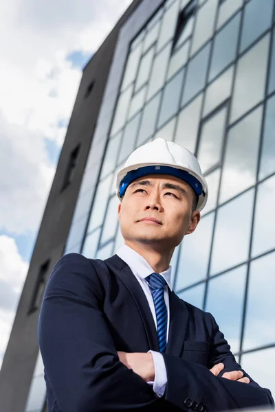 Professional architect in hard hat — Stock Photo, Image