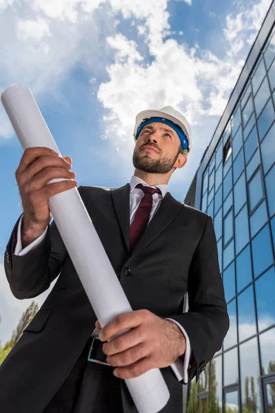 Professional architect in hard hat — Stock Photo, Image