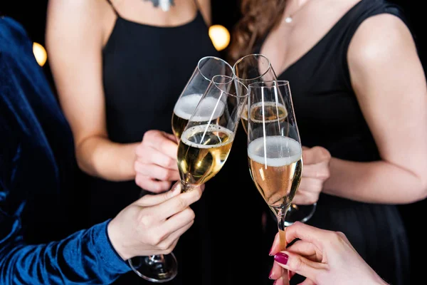 Women clinking glasses — Stock Photo, Image