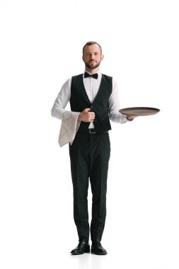 Garson tepsisi ile takım elbiseli 