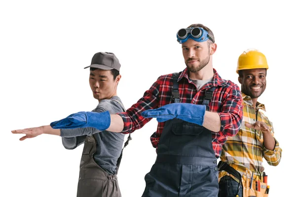 Grupp av multietniskt byggnadsarbetare — Stockfoto