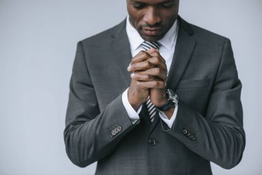 Afrika kökenli Amerikalı işadamı dua