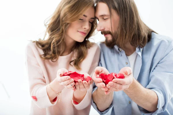 Hermosa pareja enamorada - foto de stock