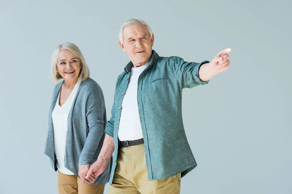 Feliz pareja de ancianos - foto de stock