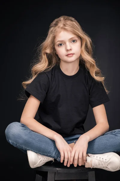 Adorable little girl — Stock Photo