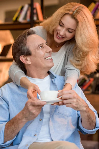 Mature couple with tea — Stock Photo