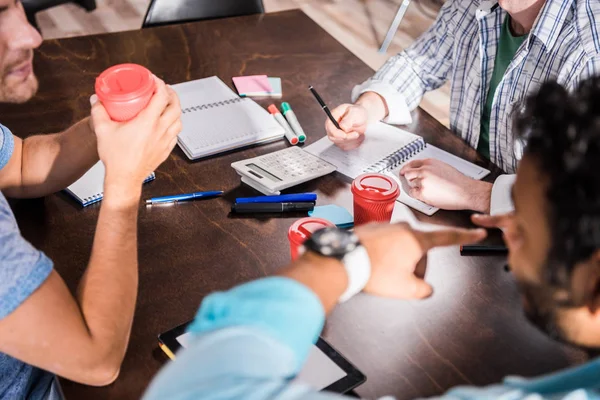 Men working on project — Stock Photo