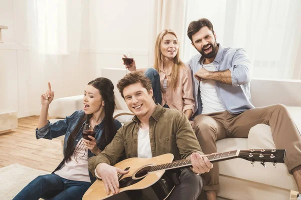 Diverse people partying together — Stock Photo