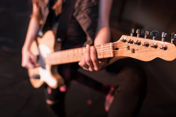 Guitarrista elétrico — Fotografia de Stock