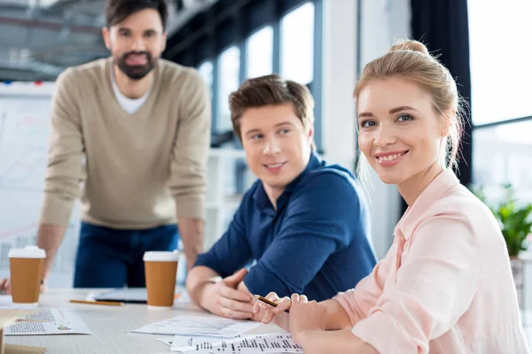 Empresários em reunião — Fotografia de Stock