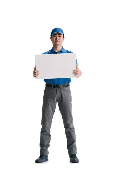 Jeune asiatique courier avec vide boîte — Photo de stock