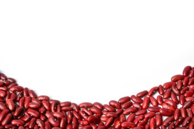 Beyaz arka plan üzerinde taze Barbunya kopya alanı ile izole.