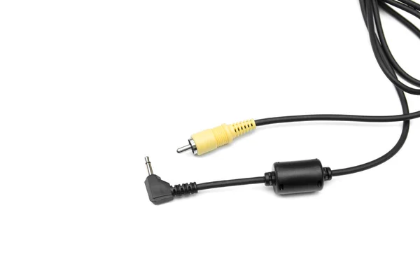 Kable audio jack czarny i żółty na białym tle. — Zdjęcie stockowe