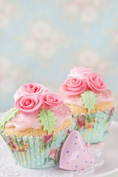 Pastel colored cupcakes — Stock Photo, Image