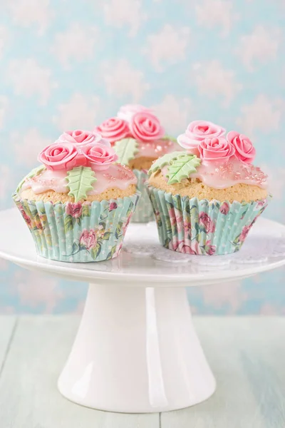 Pastel gekleurde cupcakes — Stockfoto