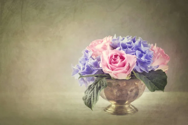 Pastel colored flowers — Stock Photo, Image