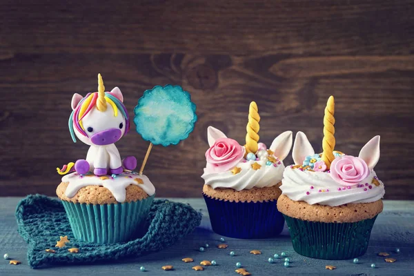 Μονόκερος cupcakes για το πάρτυ — Φωτογραφία Αρχείου