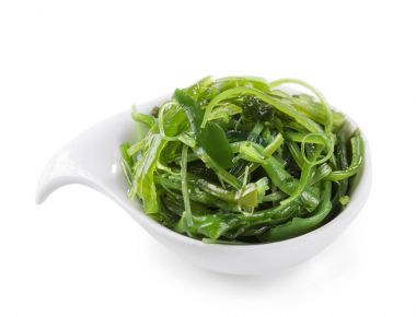 Japon yosun salata bir kase