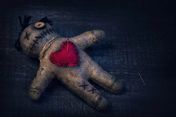 Voodoo doll with pins — Stock Photo, Image