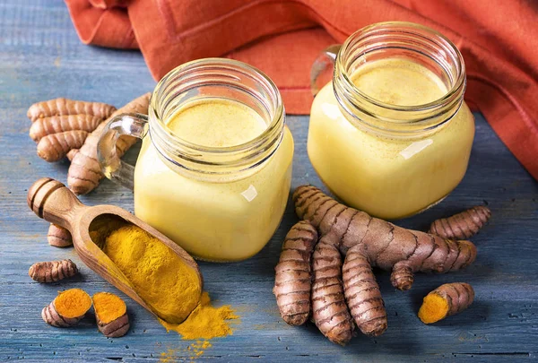 Golden milk with turmeric — Stock Photo, Image