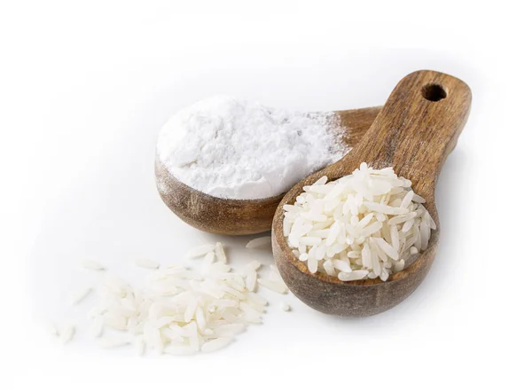 Mąka ryżowa w drewnianej łyżce — Zdjęcie stockowe