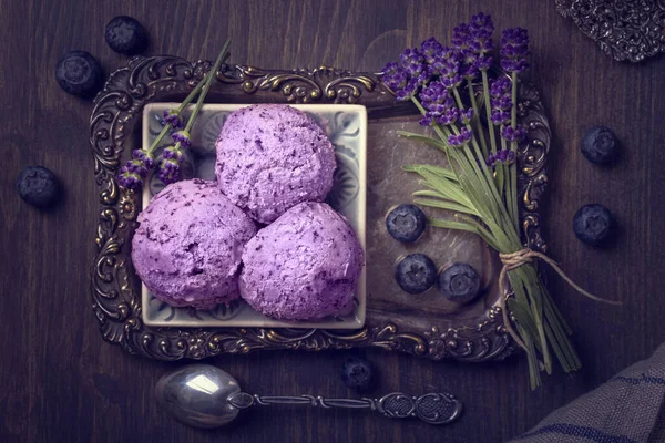 Helado Casero Lavanda Arándanos —  Fotos de Stock