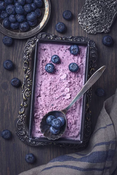 Homemade Blueberry Lavender Ice Cream — Stock Photo, Image