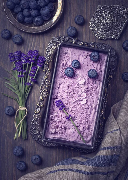 Homemade Blueberry Lavender Ice Cream — Stock Photo, Image