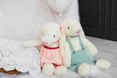 Çocuk yumuşak oyuncak tavşan