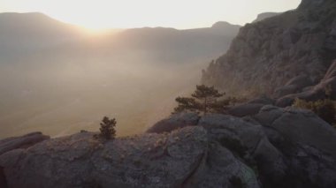 Kırım 'daki hayaletler üzerine havadan görüş vadisi