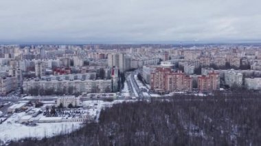 Saint-Petersburg, Rusya 'da hava manzaralı karlı bölge