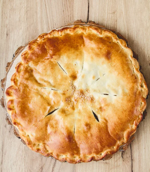 Ungesüßte Kuchen Mit Fleischfüllung — Stockfoto