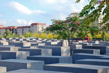 Holocaust Memorial bir ünlü Berlin dönüm noktası olduğunu