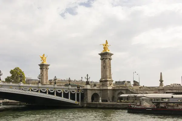 Pont Alexandre Iii Парижі Охоплює Річку Сена Париж Франція — стокове фото