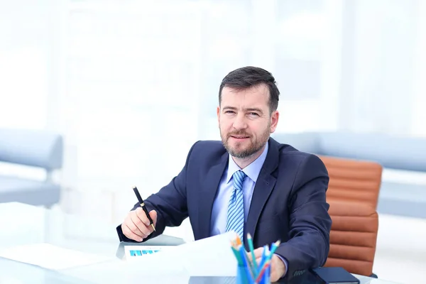 Business man using laptop and modern devices in office — Stock Photo, Image