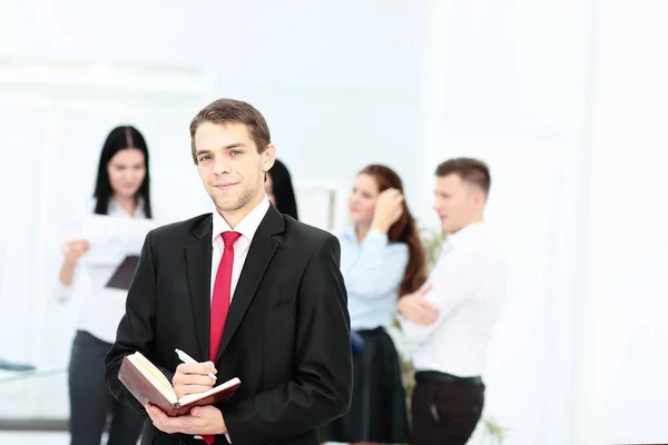 Group of business people with businessman leader on foreground — Stock Photo, Image