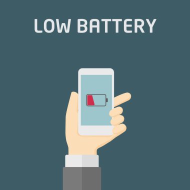 Düşük pil işareti ile el Holding Smartphone