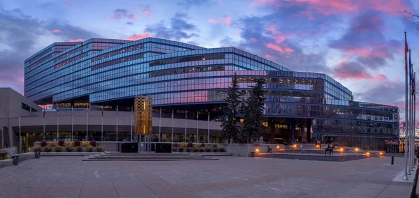 Hôtel de ville au lever du soleil à Calgary — Photo