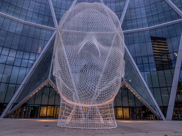 Wonderland sculpture de Jaume Plensa — Photo