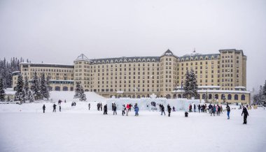 buz pateni donmuş Lake Louise 