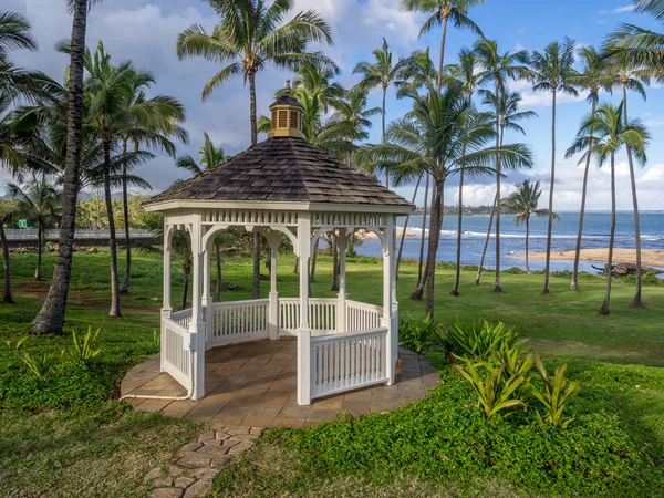 Lusthus nära Kapaa i Kauai — Stockfoto
