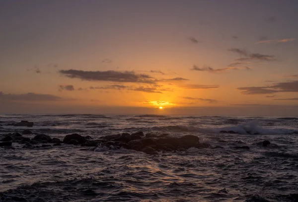 Východ slunce na východním břehu Kauai — Stock fotografie