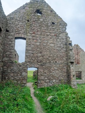 Aberdeenshire, İskoçya: 25 Temmuz: 25 Temmuz 2017 yeni Slains kalesinde Aberdeenshire İskoçya'da. Yeni Slains Castle Bram Stoker Dracula yazmak için ilham kaynağı olduğu söylenir.