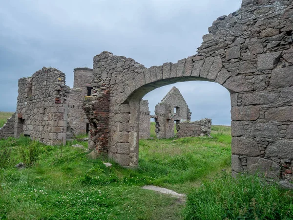 Aberdeenshire, İskoçya: 25 Temmuz: 25 Temmuz 2017 yeni Slains kalesinde Aberdeenshire İskoçya'da. Yeni Slains Castle Bram Stoker Dracula yazmak için ilham kaynağı olduğu söylenir.