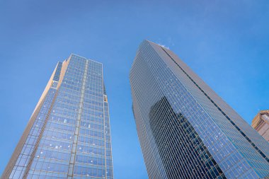 Calgary Alberta Kanada 'daki ofis binalarına bakıyorum.. 
