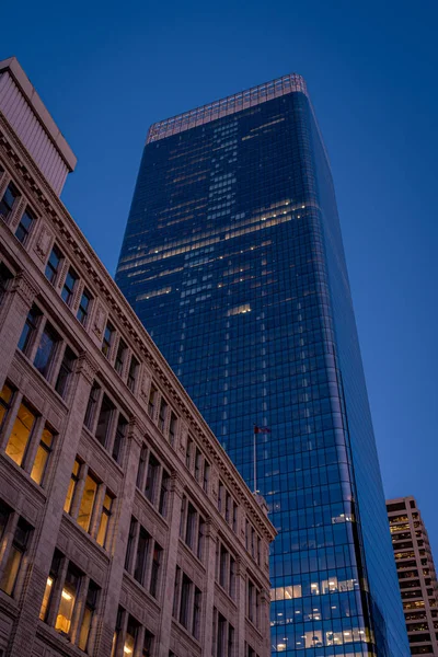 Olhando Para Edifícios Escritórios Calgary Alberta Canadá — Fotografia de Stock