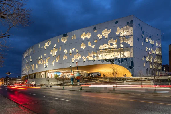 Vista Biblioteca Principal Calgary Por Noche — Foto de Stock