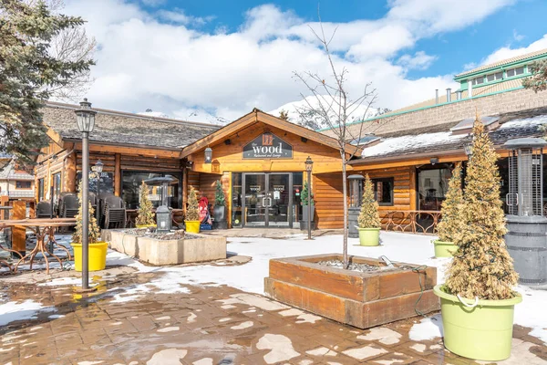 Canmore Alberta April 2020 View Businesses Mountain Town Canmore Alberta — Stock Photo, Image